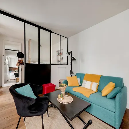 Apartment Mon Precieux Paris